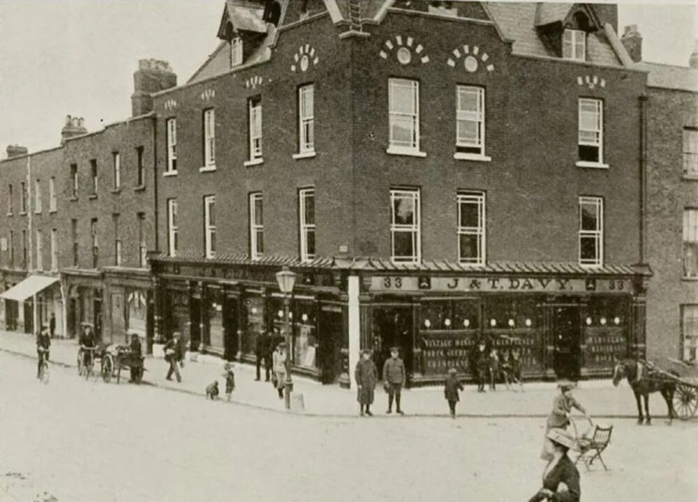 Davys Pub