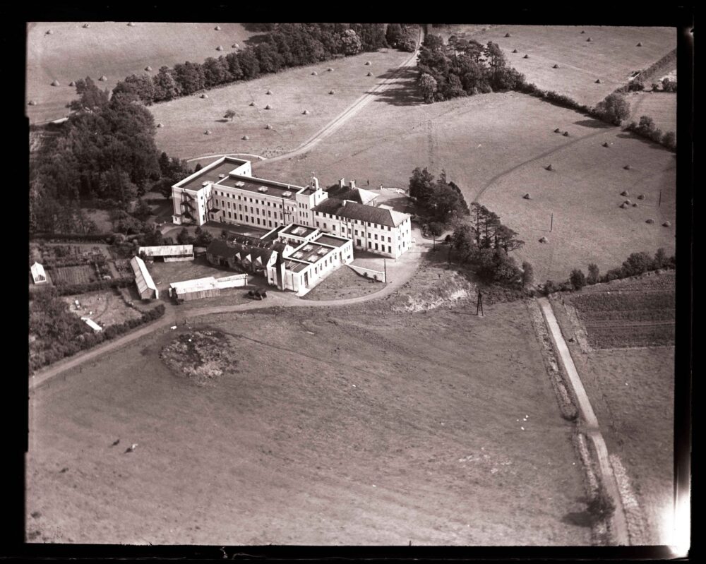 IE MA ACPS GPN 169 2 1a